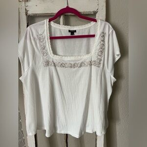 Torrid White embroidered Top